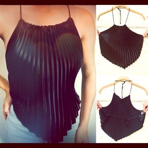 Soprano One Size Pleated Black Top